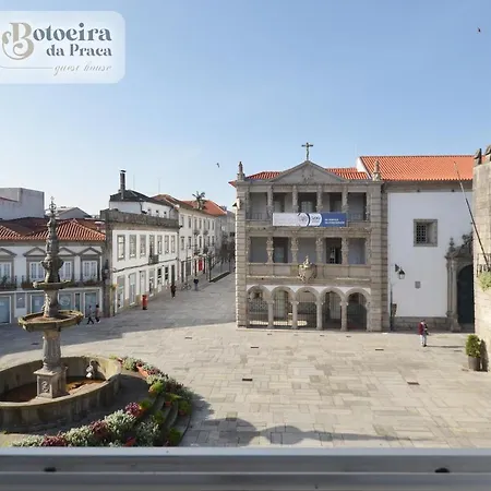 A Botoeira da Praça guest house-2