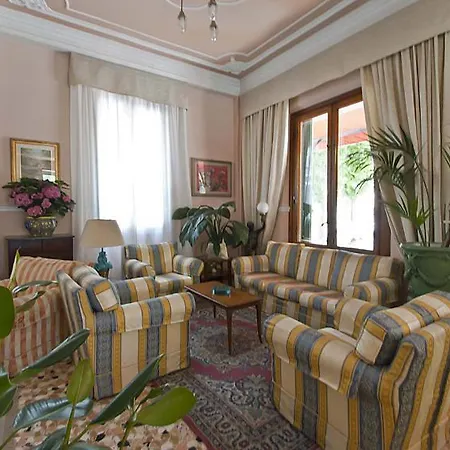 Hotel Maestoso-2