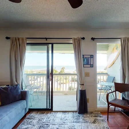 Sea Cabin 322-B-2