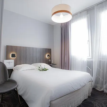 Hôtel Central-3