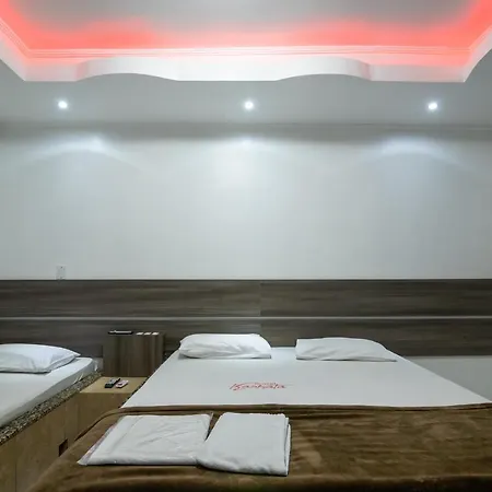 Classic Hotel E Motel-3