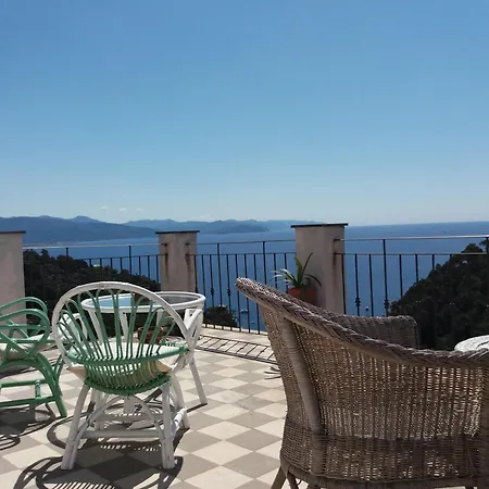 Trekking In Paradise B&B-3
