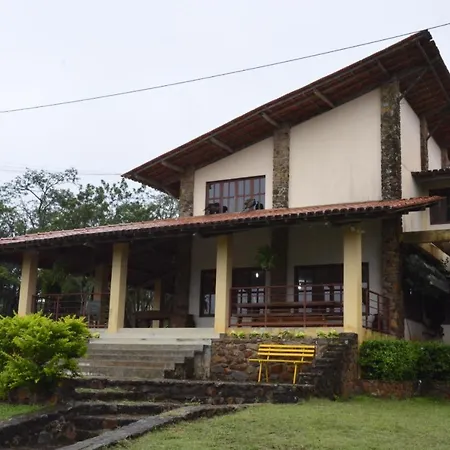Pousada Calugi-3