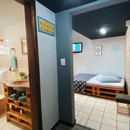 CanCoq Guest House - 20 metros da praia-2
