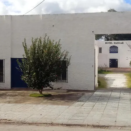 Hotel Hangar-3