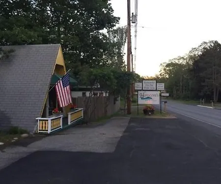 Hanscom'S Motel & Cottages-3