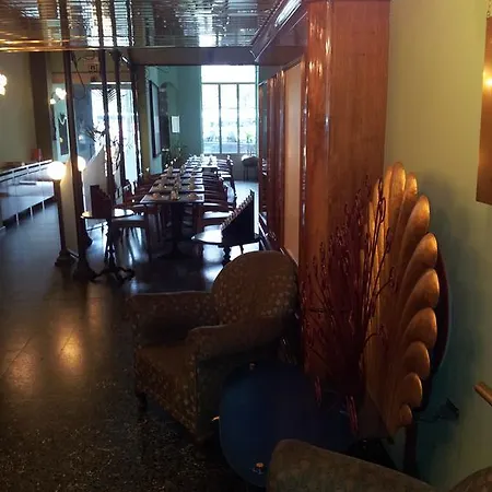 Colombus Hotel-3