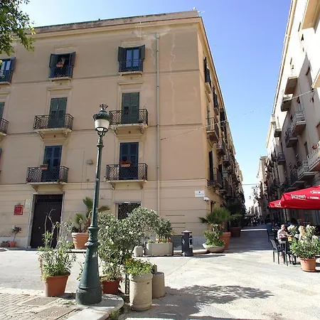Alla Marina Bed And Breakfast-3