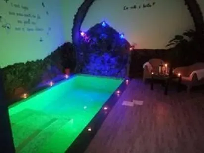 Diamond Rooms-2