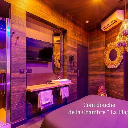 Love Hotel Avec Nuit Insolite Au Dandy Et Jacuzzi Privatise (Adults Only)-3