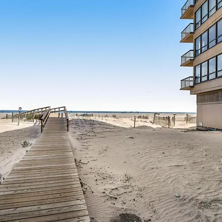 Ocean Club 1301-3
