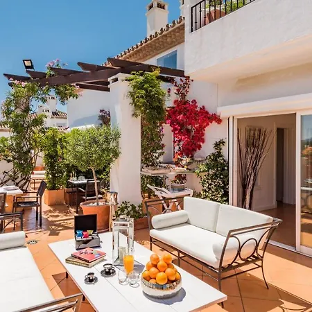 Molo Luxury Suites Puerto Banus-2