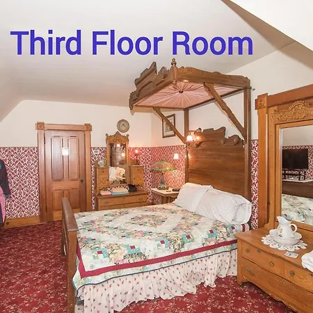 The Richards House-3