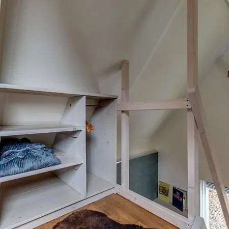 B&B Larenstein logeren in een tiny house-2