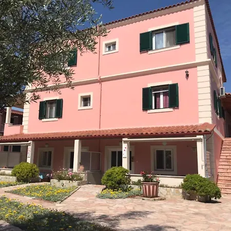 Villa Fasho Ksamil-3