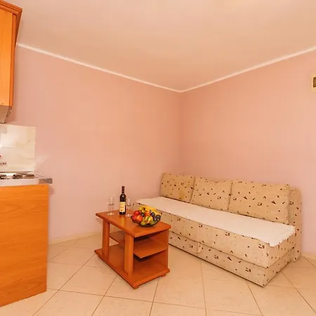Guest House Edita-3