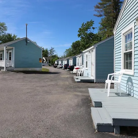 Brookside Inn & Cottages-3