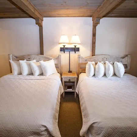 Chama Trails Motel-2