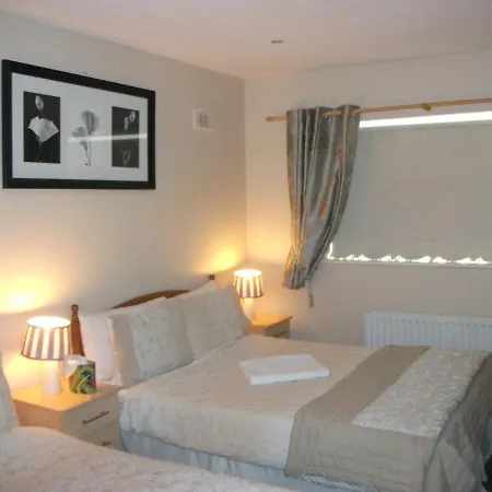 Aaron Vale B&B-3