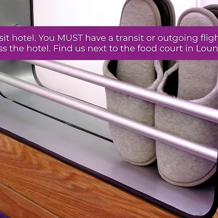 YOTELAIR Amsterdam Schiphol Transit Hotel-3