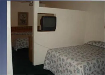 Colonade Motel Suites-3