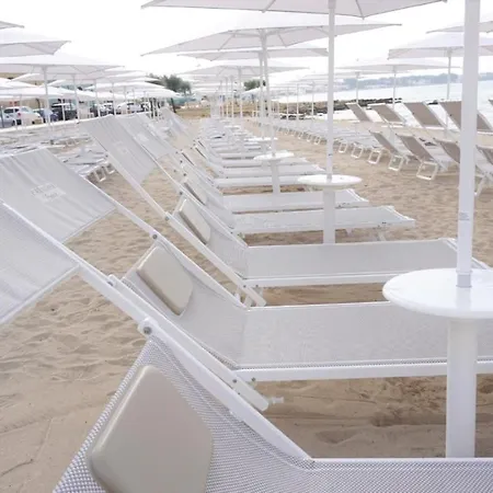 Hotel Riva Del Sole-3