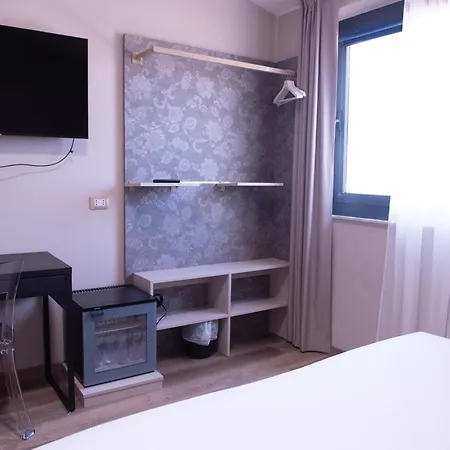 Hotel Della Rosa-2