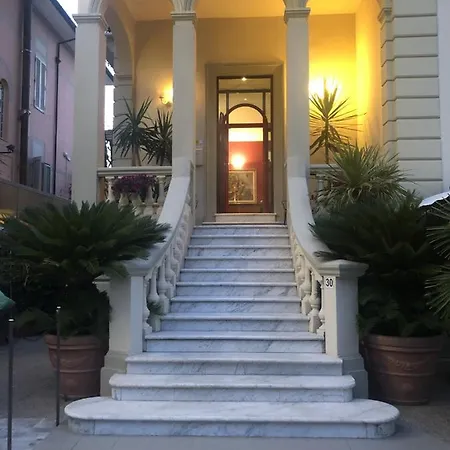 Hotel Regina-3