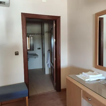 Hotel Lindaraja-2