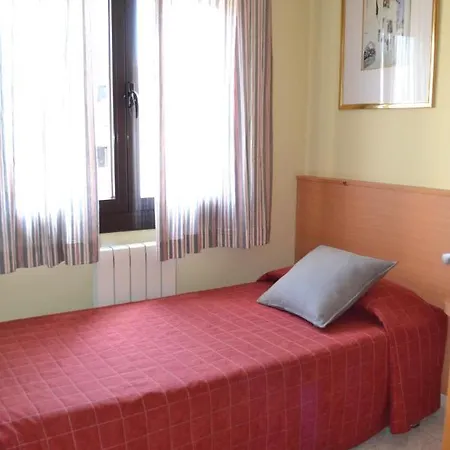Hostal Bartis-2