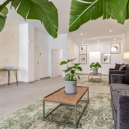 Villamarta Boutique Rooms-3