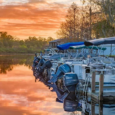 Camp Mack Lodge, Marina & Rv Resort-2
