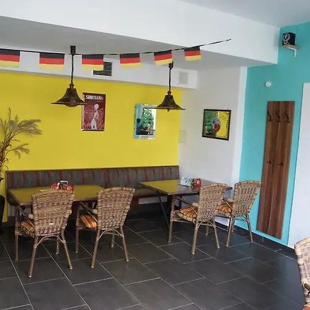 Hotel Drei Rosen-2