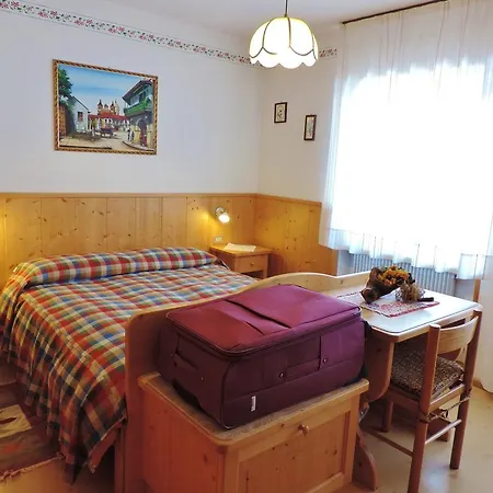 Albergo Ombrettola-2