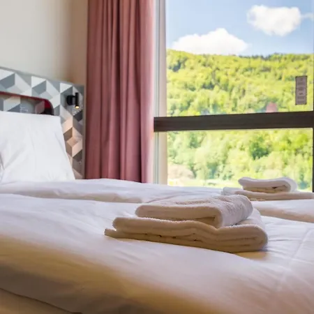 MEININGER Hotel Zürich Greencity-3