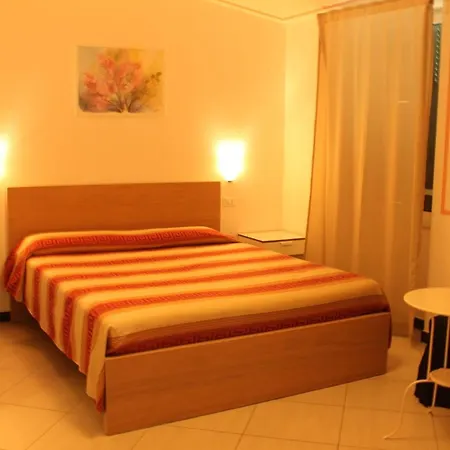 Marianna Quiet Rooms-2