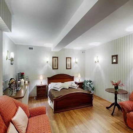 Khreschatyk Suites-2