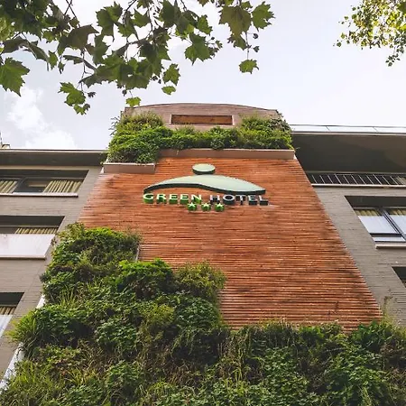 Green Hotel-2