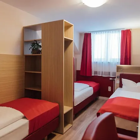 Hotel Hamburger Perle-3