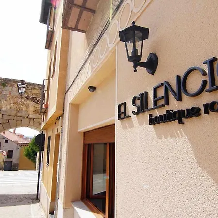 El silencio boutique room-3