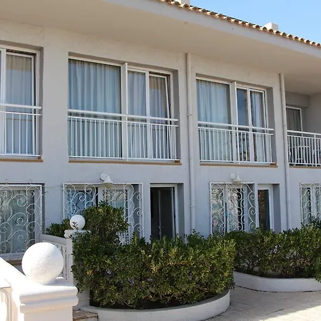 Hotel La Riviera-2