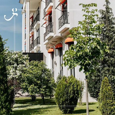 Hotel Garden-2