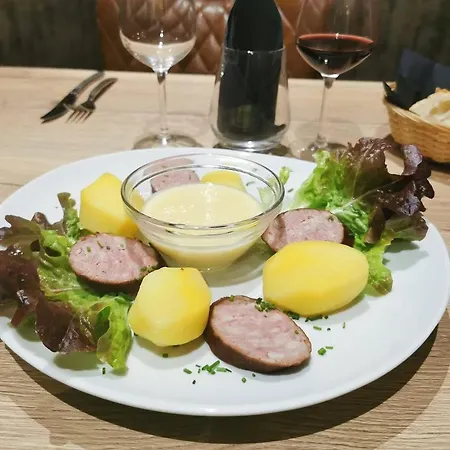 Hotel Cafe Du Palais-2