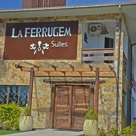 La Ferrugem Suites - 100 mts da Praia-3