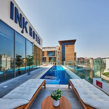 Ink Hotel-3
