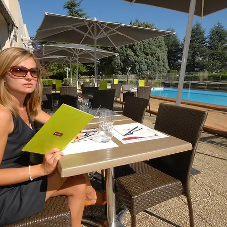 Mercure Ile De Nantes-3
