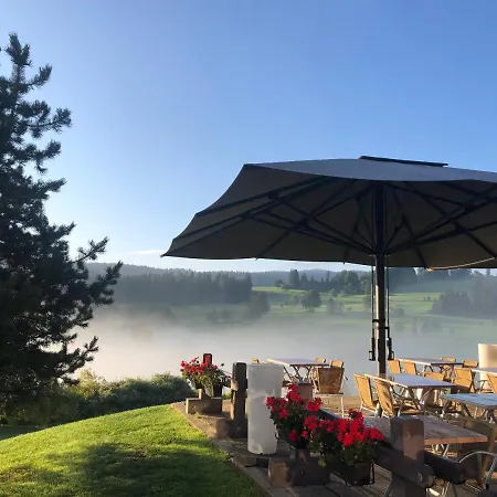 Domaine du Mont-Saint-Jean-2