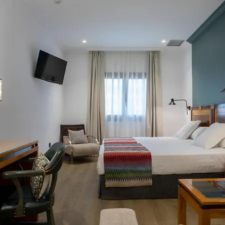 Hotel Don Curro-3