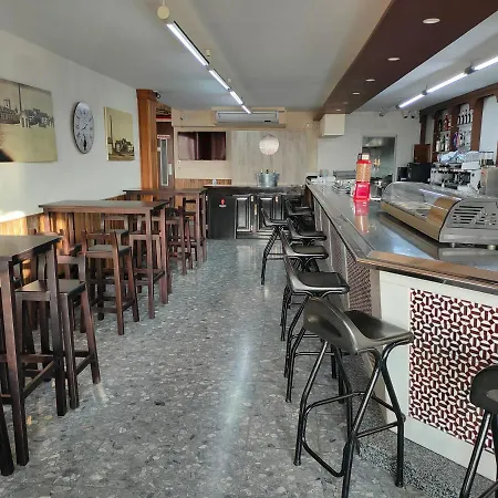 Hostal Efebo 24H-2
