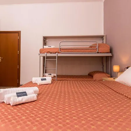 Hotel Lydia-2